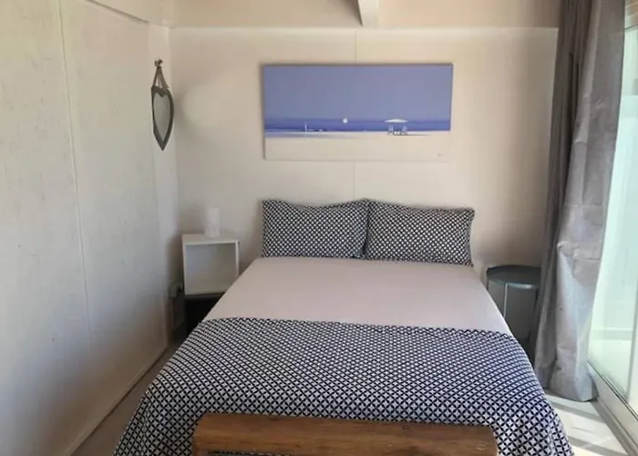 Apartment Sweet Colunas *